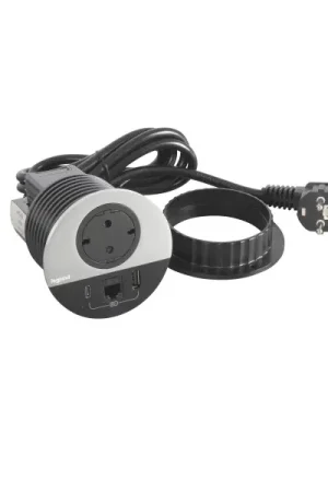Disq80 incara 2p+t schuko + usb a+c + rj45 + cordon 2m fiche 2p+t - métal Marque